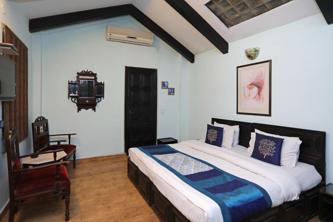 Oyo 1427 Hotel Malhar Haveli Noida Esterno foto
